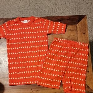 Hanna Andersson Orange Star Pajama Set